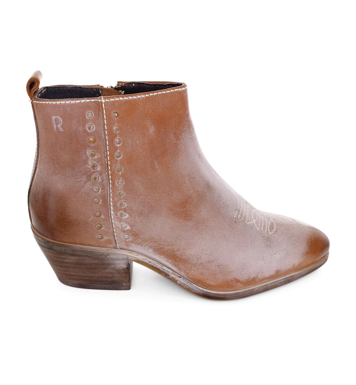 
                  
                    Aggie | Roan
                  
                